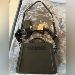 Steve Madden Black Purse *New with Tags